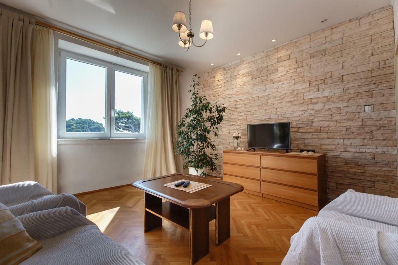 Apartments Maris ラブ エクステリア 写真